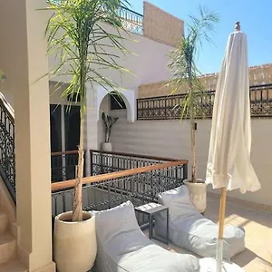 Isahiac Avec Piscine En Exclusivite Holiday home